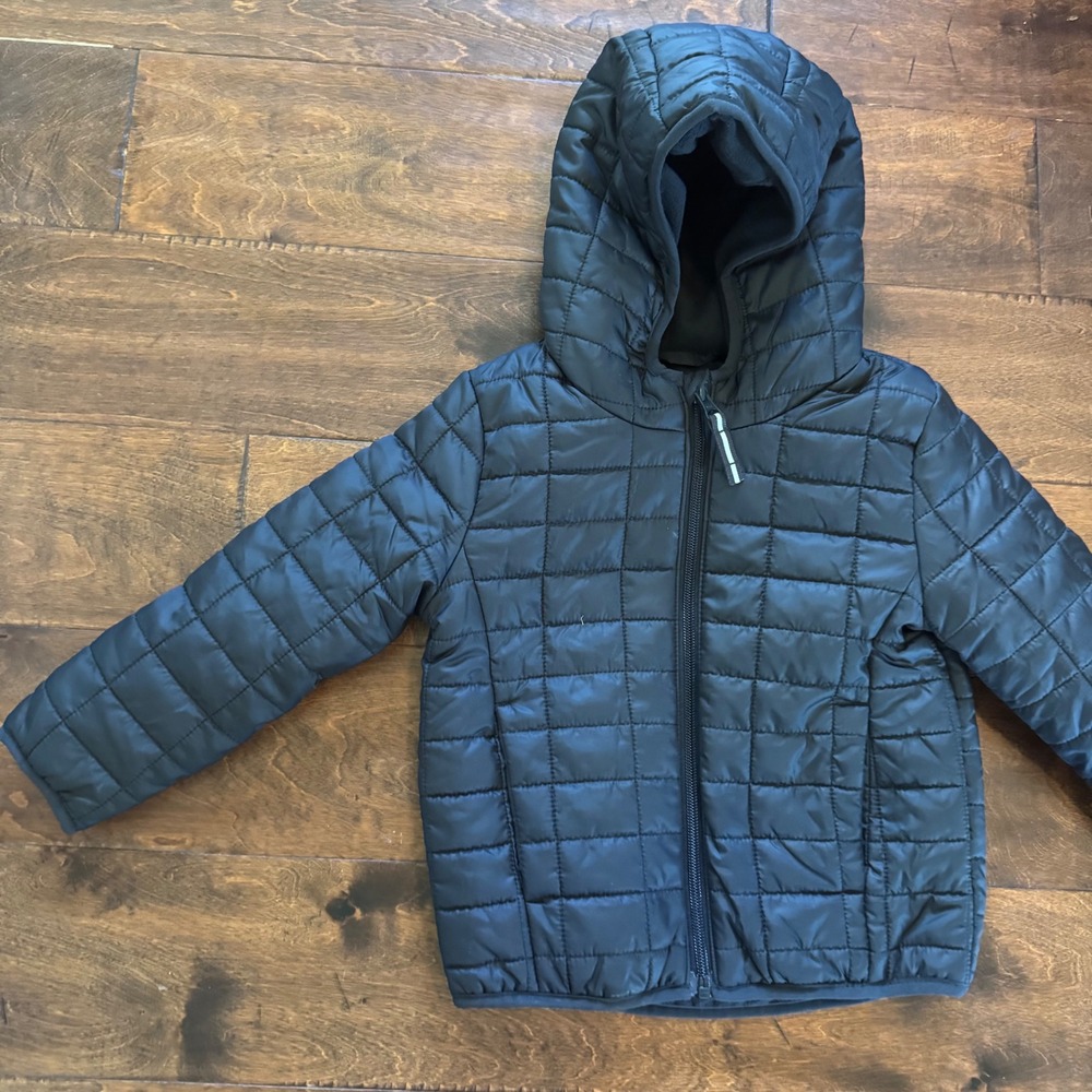 Cat & Jack Toddler Boys Black Quilted Puffer Jacket with Hood 3T - Picture 3 of 8